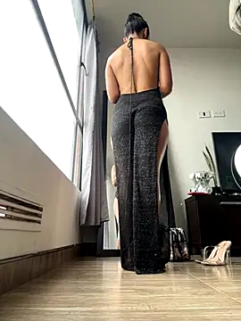 Nikothyna online show from October 2025 03:35:02 PM