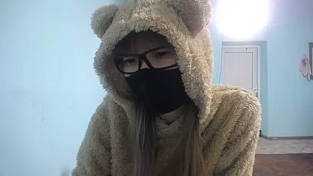 elllaaxx online show from February 2025 06:17:02 AM