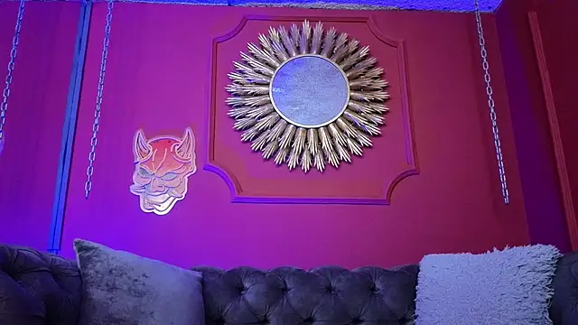 Julieta Russell online show from February 2026 12:04:02 PM