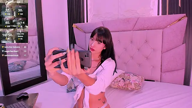 laurem-paulette online show from March 2025 07:32:02 PM