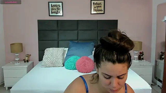 Snapshot of MadisonJenner chatting on October 2025 10:47:02 AM MadisonJenner online show from October 2025 10:47:02 AM