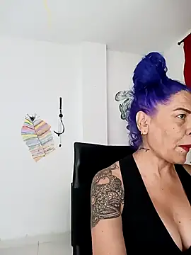 freyadevil333 online show from September 2025 06:06:02 AM