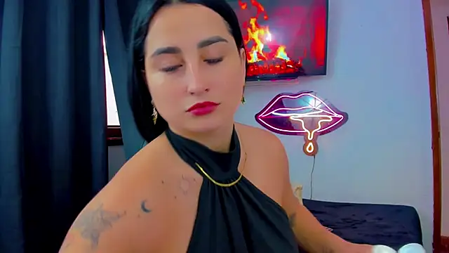 sunshine uwu22 online show from February 2026 06:36:02 PM