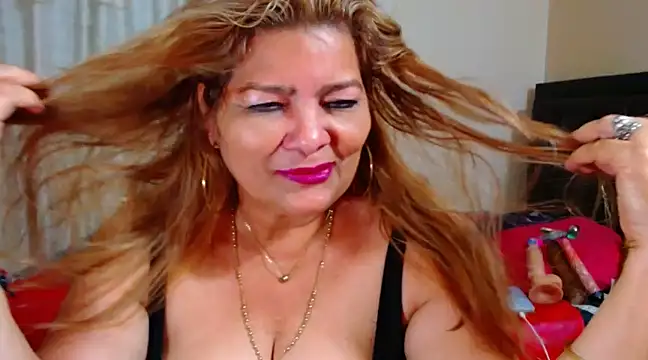 maturehot649 online show from December 2024 08:45:02 PM