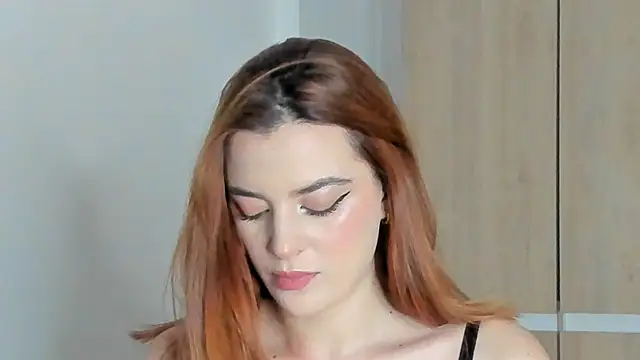 Bellacrox online show from December 2024 12:44:01 AM