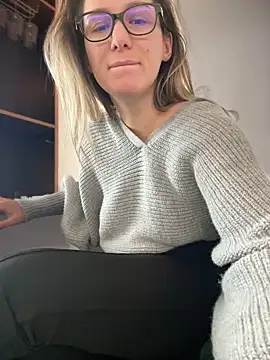 HotXMom online show from January 2025 10:36:02 AM