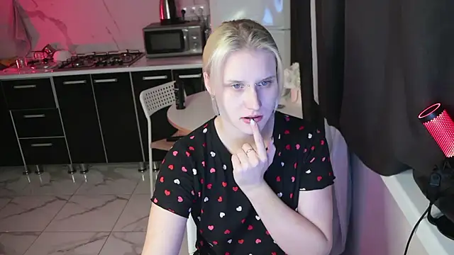 Snapshot of MertyXX chatting on February 2026 10:06:01 PM MertyXX online show from February 2026 10:06:01 PM