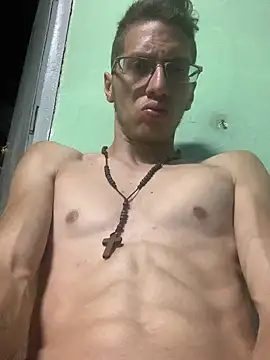 Snapshot of SOYMRX chatting on January 2025 03:54:01 AM SOYMRX online show from January 2025 03:54:01 AM