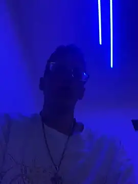 Snapshot of SOYMRX chatting on January 2025 03:27:02 AM SOYMRX online show from January 2025 03:27:02 AM