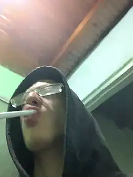 Snapshot of SOYMRX chatting on March 2025 03:31:01 AM SOYMRX online show from March 2025 03:31:01 AM