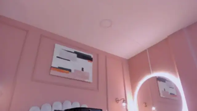 lia ass  online show from November 2025 10:36:01 AM