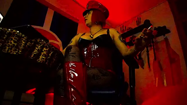 Snapshot of DominatrixBlue chatting on February 2025 06:17:02 PM DominatrixBlue online show from February 2025 06:17:02 PM