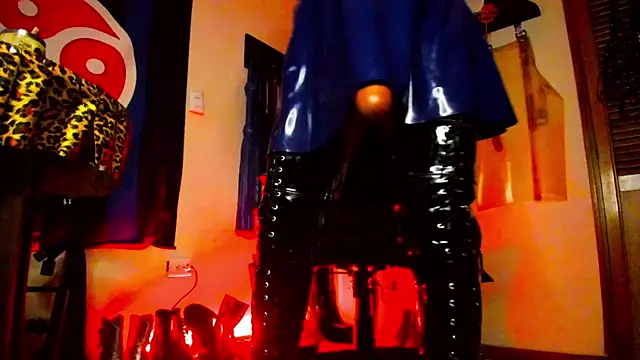 Snapshot of DominatrixBlue chatting on February 2025 06:34:02 PM DominatrixBlue online show from February 2025 06:34:02 PM