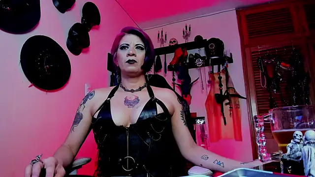 Snapshot of DominatrixBlue chatting on January 2026 08:21:01 PM DominatrixBlue online show from January 2026 08:21:01 PM