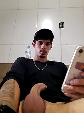 jaozinMg online show from November 2025 05:23:01 PM