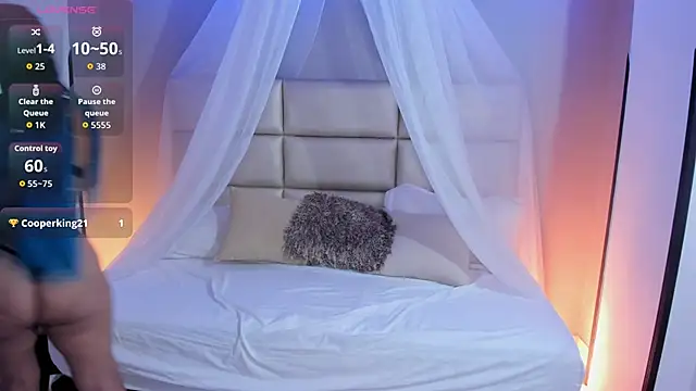 kristen kassi online show from September 2025 12:05:01 PM