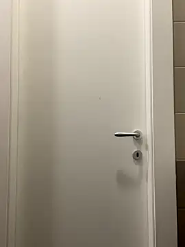 3e77o online show from October 2025 09:13:01 PM