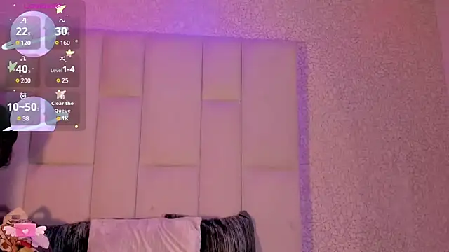 Summer walkerr online show from February 2025 12:28:01 PM