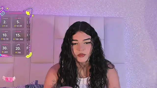 Summer walkerr online show from September 2025 12:42:02 PM