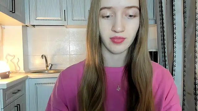 Snapshot of leslie_my_lovee chatting on November 2025 08:02:02 PM leslie my lovee online show from November 2025 08:02:02 PM