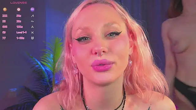 Kinky Girls online show from February 2025 08:31:02 PM