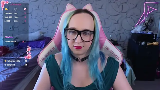 TheTrixy online show from April 2026 01:41:01 PM