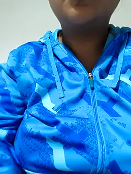 ArisaGonzalez online show from October 2025 06:28:02 PM