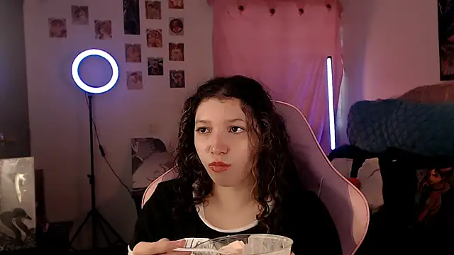 AllyDonfort online show from March 2026 10:32:01 PM