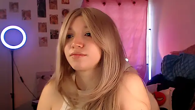 AllyDonfort online show from April 2026 09:07:02 PM