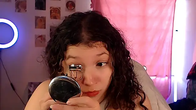 AllyDonfort online show from April 2026 09:53:02 PM