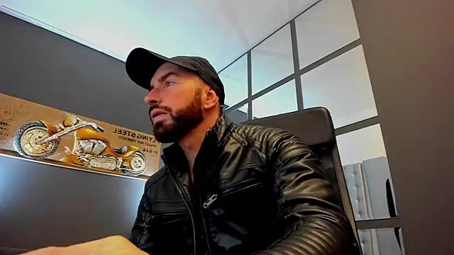 AronGrant online show from January 2025 12:07:02 PM