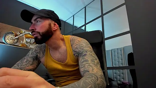 AronGrant online show from January 2025 09:03:01 AM