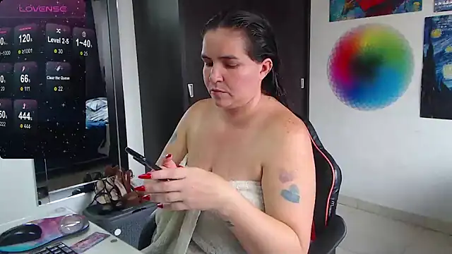 Snapshot of davianath chatting on January 2025 07:13:02 PM davianath online show from January 2025 07:13:02 PM