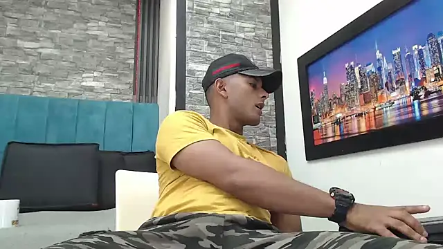 Chris Dick23 online show from November 2025 05:20:01 AM