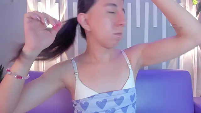 Miiaa doll online show from January 2025 11:56:01 AM