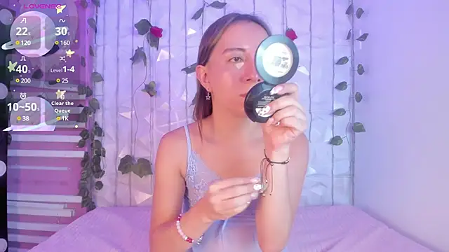 Miiaa doll online show from March 2025 12:01:02 PM