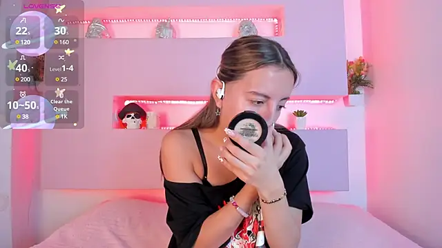 Miiaa doll online show from March 2025 12:00:01 PM