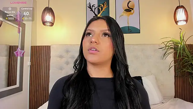 NicolleeEvanss online show from February 2025 12:05:02 PM