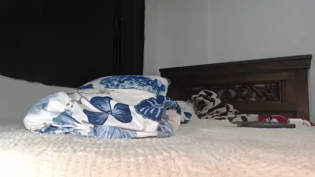 Karentatiana  online show from January 2026 10:34:02 PM