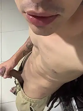 JovenDesobediente online show from September 2025 04:56:01 AM