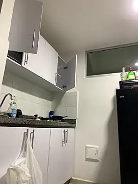 JovenDesobediente online show from April 2026 02:47:02 AM