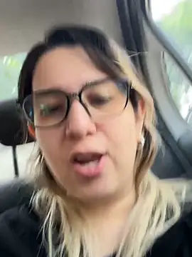 amooraaamoon online show from November 2025 11:53:01 AM