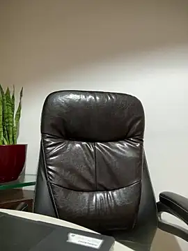 Snapshot of amooraaamoon chatting on December 2025 01:07:01 PM amooraaamoon online show from December 2025 01:07:01 PM