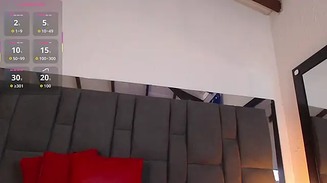 SELENA BIGBOOBS online show from September 2025 01:36:02 PM