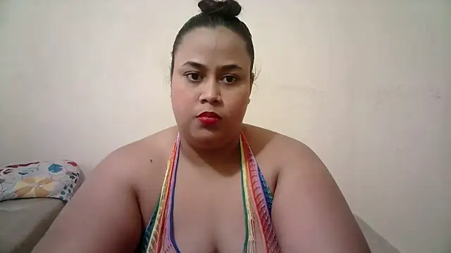 Snapshot of abril_sexy04 chatting on November 2025 01:14:02 PM abril sexy04 online show from November 2025 01:14:02 PM