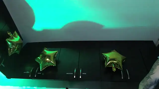 Hellen dumont online show from September 2025 02:33:01 AM