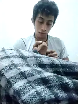 Flaquito pitudo online show from December 2024 08:05:01 AM