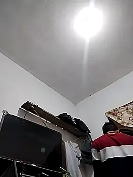 Flaquito pitudo online show from December 2024 10:51:01 PM