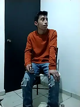 Flaquito pitudo online show from January 2025 01:59:01 PM