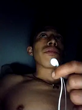 Flaquito pitudo online show from March 2025 10:11:01 AM